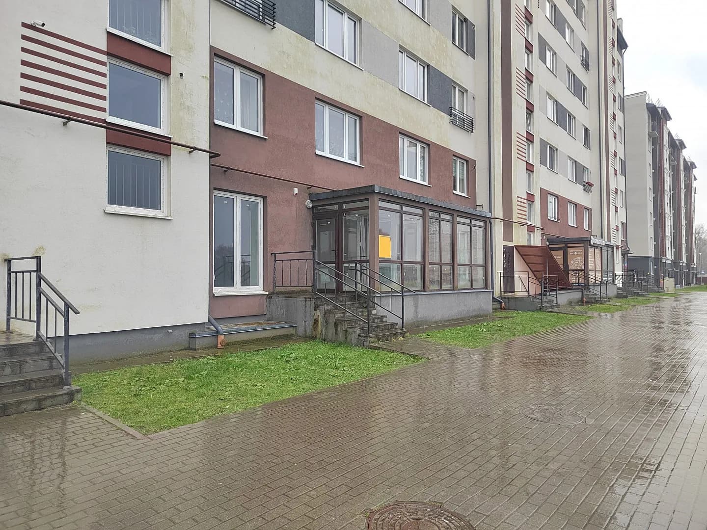 Коммерческая, 664 кв.м., Каштановая ул., 4